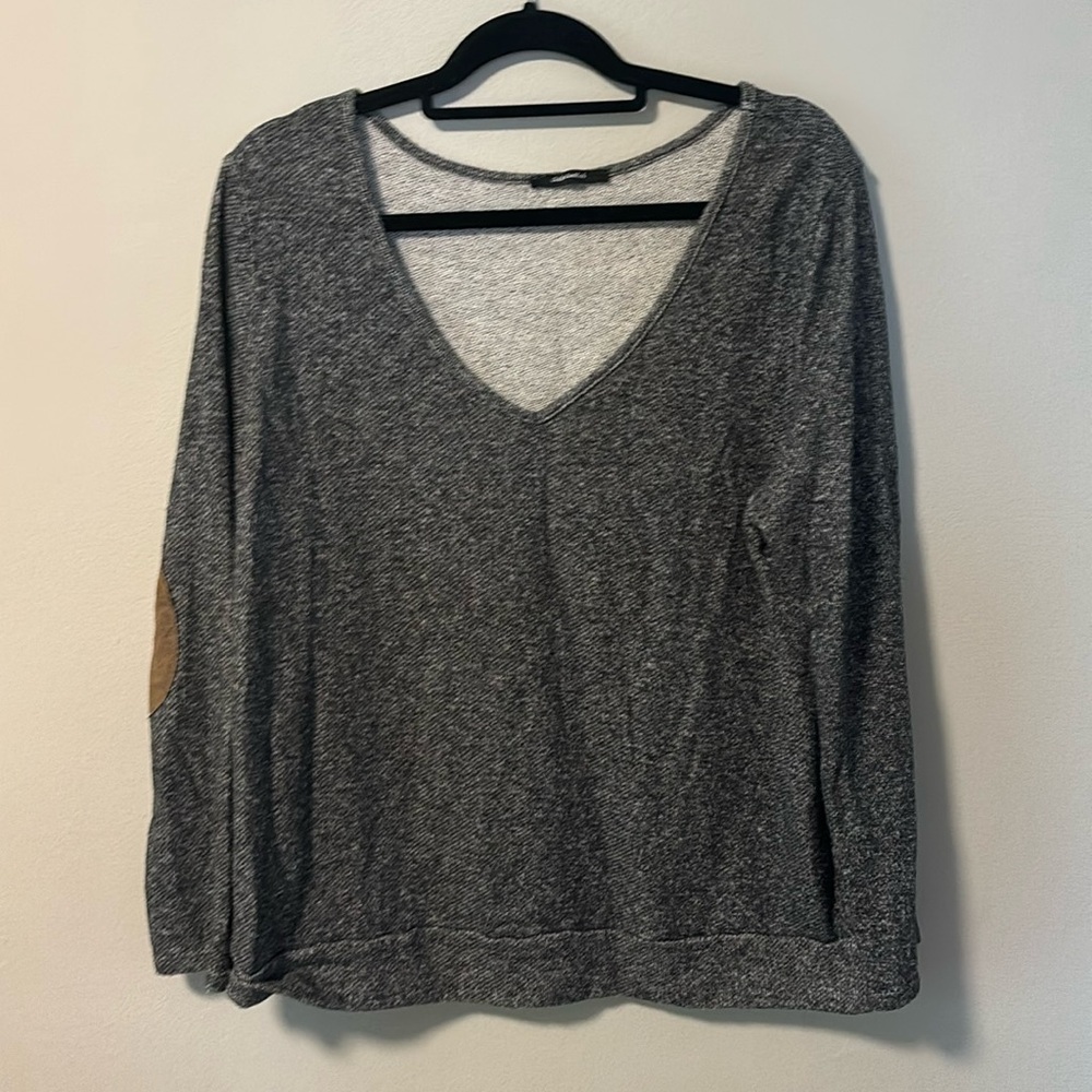 {BOUTIQUE} gray sweater